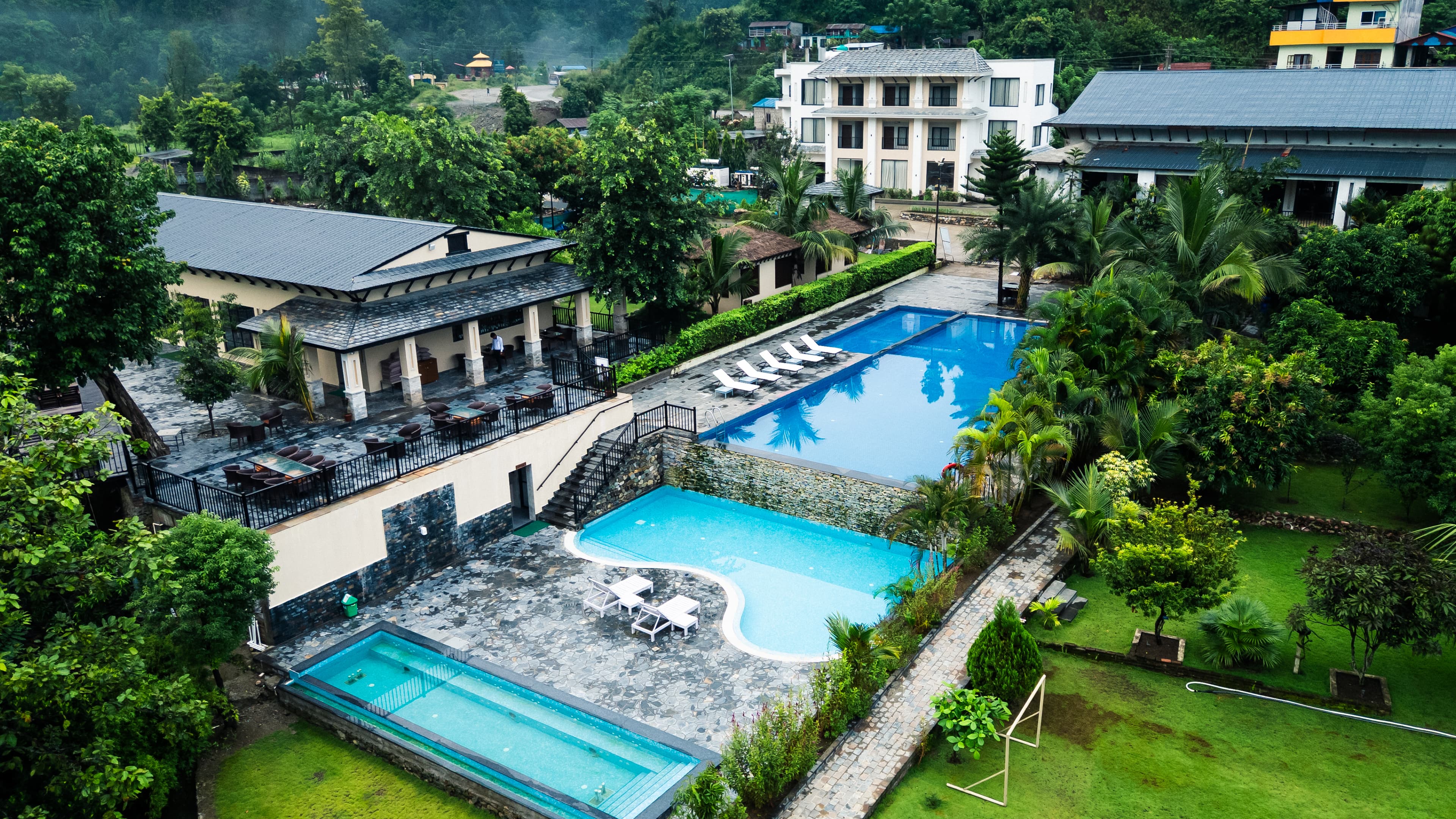 Siddhartha River Side Resort, Chumlingtar